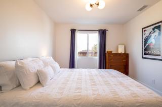 The RockHopper - Hot Tub, Fire Pit & Walk to Downtown JT! home - 3