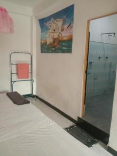 Lucky Holiday Home - 1