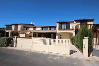 Domaine de vacances à 600m de la plage, belle villa climatisée 3 chambres, 5 couchages terrasse WIFI, accès payant pour les animations et piscines LRPDSE3 - Portiragnes - 0