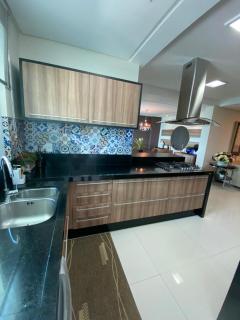 FRENTE MAR - 3 SUITES - 2 VAGAS - Itapema - 3