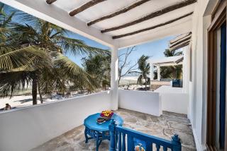 Jacaranda Beach Resort - Watamu - 3