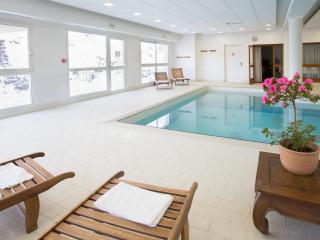 Location saisonnière 3 pièces à Puy-Saint-Vincent, 6 personnes, proche pistes, piscine, parking inclus - FR-1-504-599 - Puy-Saint-Vincent - 1