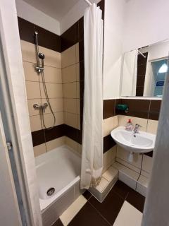 2# Sunflower Cozy Apartment - Budapest - 4