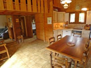 Chalet calme et atypique, 8-10 pers., avec terrasse, parking et Wi-Fi inclus à Samoëns - FR-1-629-5 - Samoëns - 9