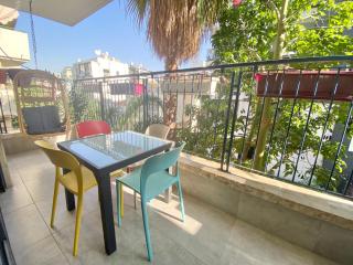 Lapin 9 - By Beach Apartments TLV - Tel Aviv - 1