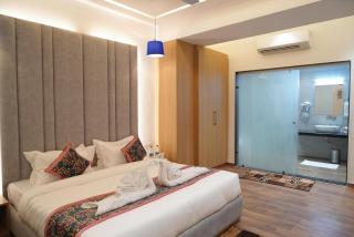 Hotel Luxurio - In-House Barista Cafe, Near Golden Temple Amritsar - Amritsar - 5