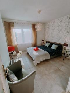 Apartament nad jeziorem, Kamień. - 9