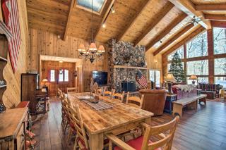 Pinetop Cabin with Private Patio on Eighth Green! - Indian Pine - 0