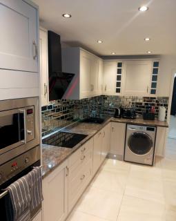 Impeccable 2-Bed House - Londra - 8