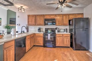 Massanutten Resort Cabin Walk to Amenities - McGaheysville - 2