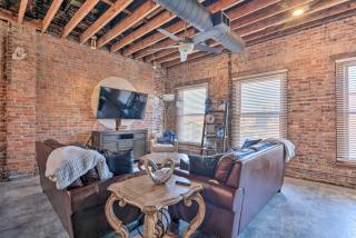 Upscale Loft in the Heart of Dtwn Springfield - Springfield - 4