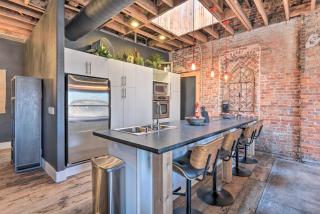 Upscale Loft in the Heart of Dtwn Springfield - Springfield - 1