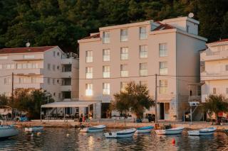 Hotel Pleter - Omiš - 0
