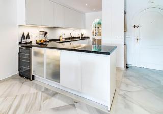Tropical Palmy 3 bedroom Townhouse in Nueva Andalucia close to Puerto Banus - 9