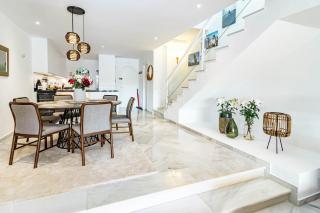 Tropical Palmy 3 bedroom Townhouse in Nueva Andalucia close to Puerto Banus - Marbella - 4