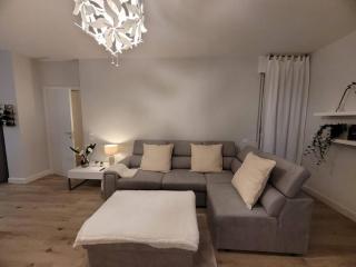 View lovely 3bed-2bath condo full furnished. - Vittorio Veneto - 5