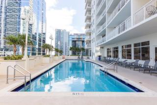 Warm and Tailored 1BR w Pool Hot tub GYM Parking - Miami - 6