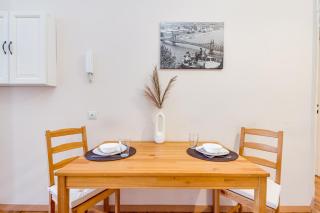 Vintage Apartment in the Jewish Quarter - Budapest - 4