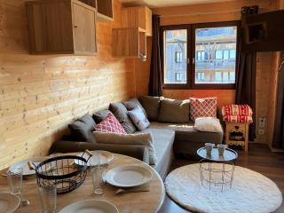 Appartement 2 pièces proche pistes, commerces et restaurants - Capacité 4 personnes - FR-1-634-43 - 9