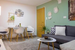 Kleine gemütliche Einliegerwohnung mit Garten und Pool - 2