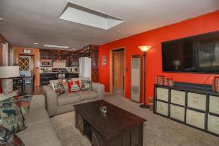 Poet's Corner Cabin 3 Bedroom with W/D - 2