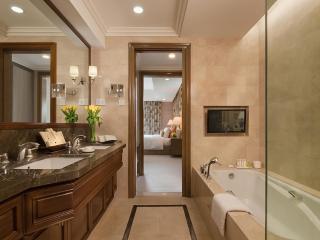 Discovery Primea - Manila - 1
