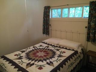 Inn at the Isles cottage - Isle la Motte - 6