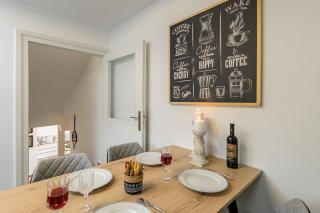 Naxian Nest 2BR Apart Near Beach - Semi Basement - 6