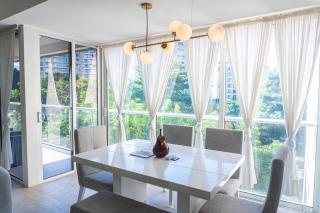 Pet-Friendly Pool Retreat with Luxury Hot Showers - Santa Marta - 1