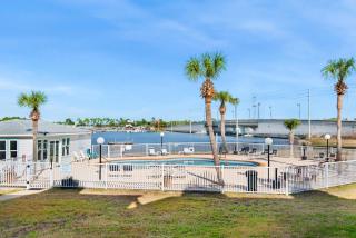 Crabby Lagoon C104 - Panama City Beach - 7
