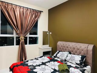 Aqira Homestay Ladang Tanjung Kuala Terengganu with POOL - 4