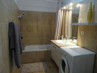 Appartement spacieux à Hyères avec piscine, climatisation et Wi-Fi - FR-1-335-156 - Hyères - 3