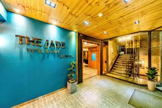 The Jade Hotel - 8