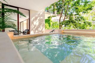 204 Hidden Gem apartment in the heart of Tulum w/ huge private terrace and pool for 6 Pax - 2