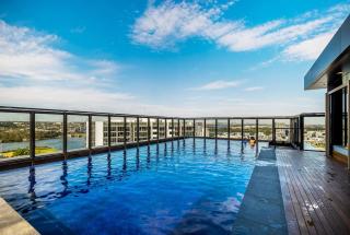 Lovely 2 Bedroom Apt with Swimming Pool - Sidney - 0