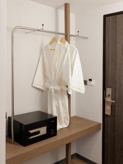 Pure Eleven Hotel Bangkok - Makkasan - 6