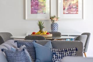 City oasis - 3 BR apt. on Maroochy river, pool, AC - 9