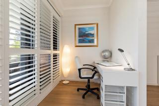 City oasis - 3 BR apt. on Maroochy river, pool, AC - 4