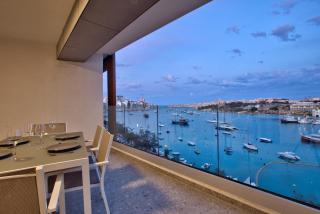 Sea Front Spacious Valletta Views Apartments - 0