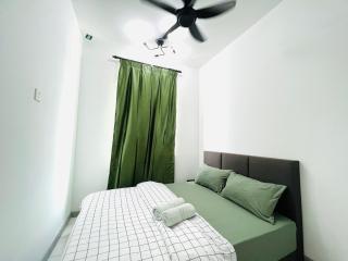 Ureshii Homestay Ladang Tanjung Kuala Terengganu with POOL - 6