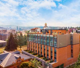 Ramada by Wyndham Tbilisi Old City - Tbilisi - 2