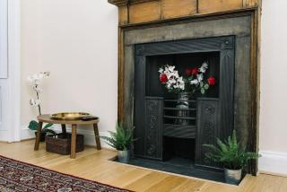 charm & character on historic Rose Street - 9