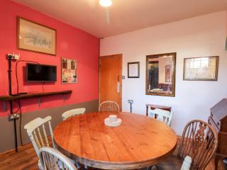 16 St Sepulchre Street - 2