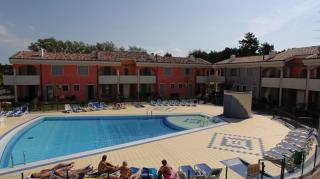 Holiday village escape with garden and fireplace - Bibione - 0