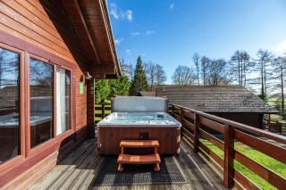 Lady Galloway 28 with Hot Tub - 7