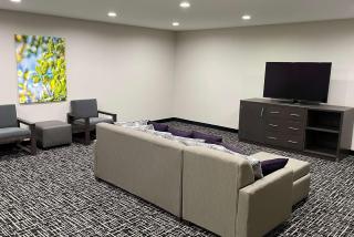 La Quinta Inn & Suites by Wyndham Indianapolis Downtown - Indianapolis - 1