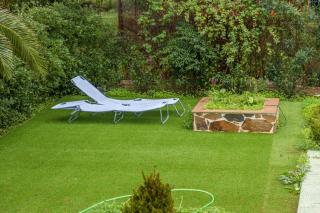 Marvelous, Secluded Villa w/ 3 BR , Pool & Garden, Kavos - Isthmia - 4