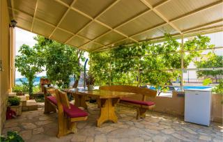 Awesome Home In Kastel Sucurac - 1