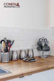 CONEN Chafford Three Apartment - West Thurrock - 1