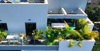 Suite and Room in a breathtaking new designed penthouse in SE TLV - Tel Aviv - 9